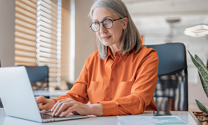 what-your-workspace-setup-says-about-your-eye-health