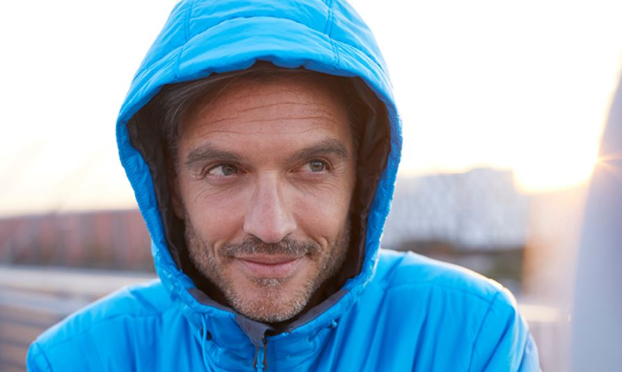 What You Need To Know About Wearing Contacts In Winter