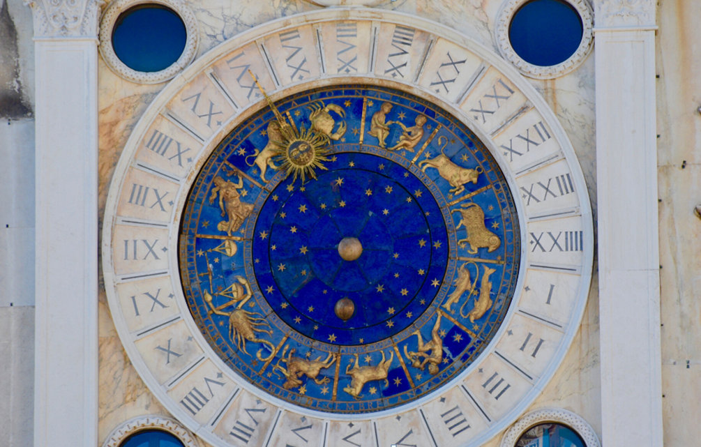 glasses-frame-zodiac-style